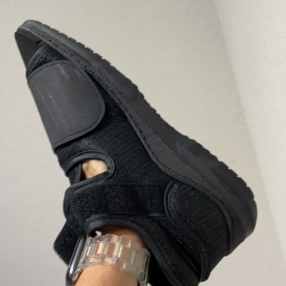 Vive post op shoe